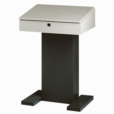 PIED DE CONSOLE