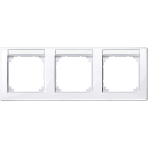 M-SMART frame, 3-gng w. label.bracket, horizontal installation, act. wht, glossy